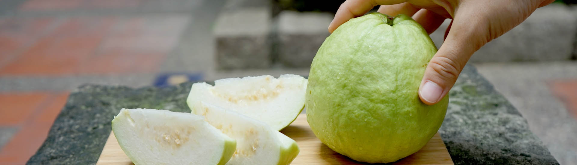 ▎知果堂料理教室 ▎挑選芭樂