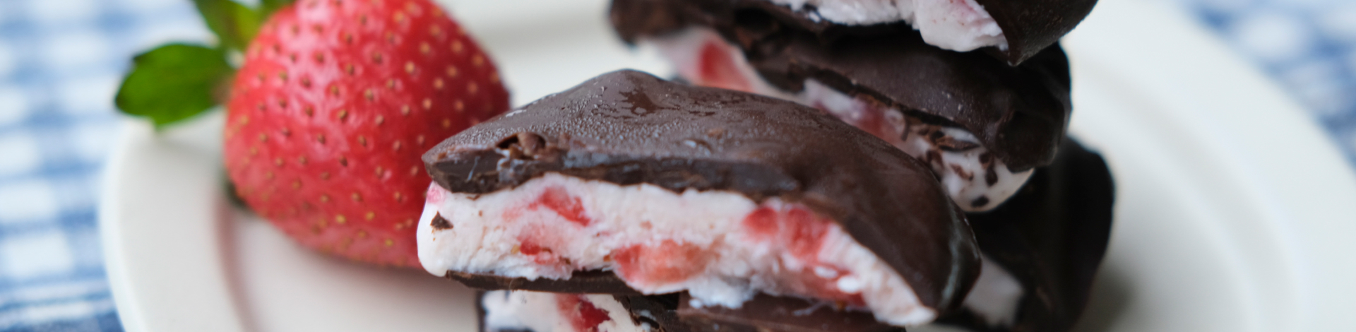 ▎知果堂料理教室 ▎優格草莓巧克力脆片 